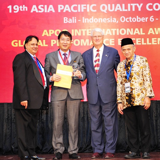 VietinBank đoạt danh hiệu cao nhất của Giải thưởng Chất lượng Quốc tế Châu Á – Thái Bình Dương 2013 (2)