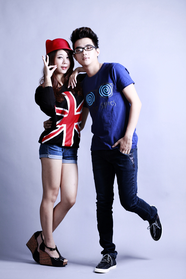 Hotboy T2B - C&aacute; t&iacute;nh, l&ocirc;i cuốn trong BST Alphabet 13