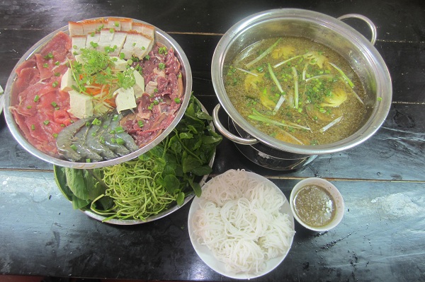 Du lịch ẩm thực cùng nhà hàng Mỳ Quảng Mỹ Sơn 3