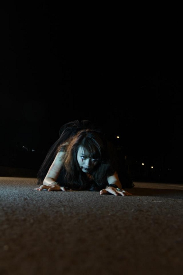 Nữ sinh Linh Miu tung ảnh "Devil in the Halloween" 3