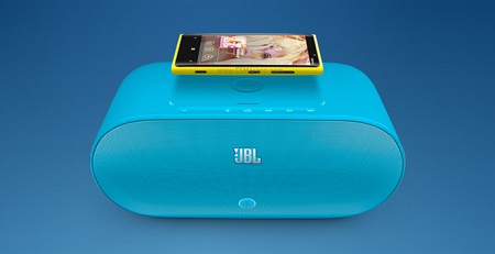 C&uacute; bắt tay ngoạn mục của Nokia v&agrave; JBL 1