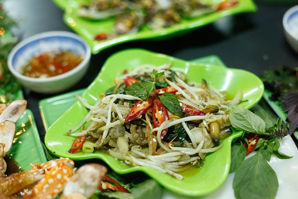 Tươi ngon với set hải sản 370K mùa trở lạnh 8