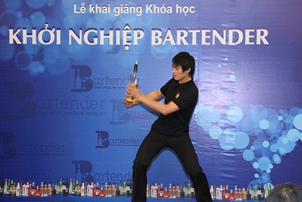 nhung-to-chat-can-thiet-cua-mot-bartender