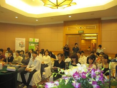 Ng&agrave;y hội thường ni&ecirc;n du học Singapore 3