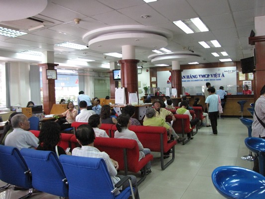 Ngân hàng TMCP Việt Á chuẩn bị ĐH đồng cổ đông 2013 (1)