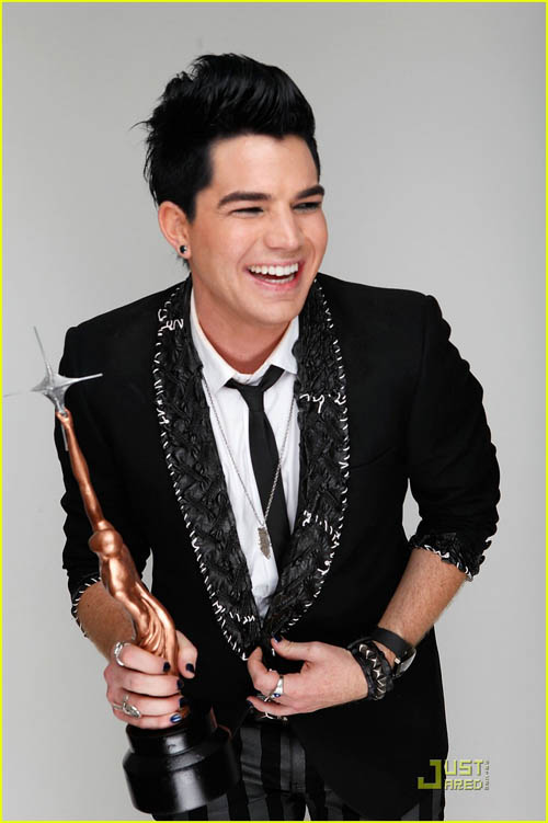 Adam Lambert đang chờ fan Thượng Hải lên tiếng 1