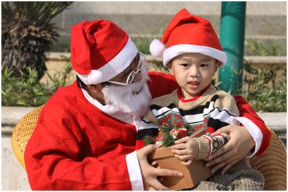 Noel của bé – Khuyến mại cực shock – Chuyển quà free 3