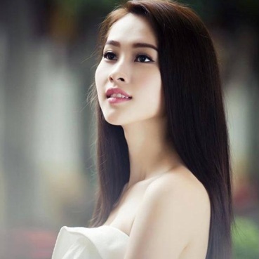 Hoa hậu Thu Thảo: Mái tóc dài óng ả là điều khiến tôi nổi bật trong làng giải trí 2