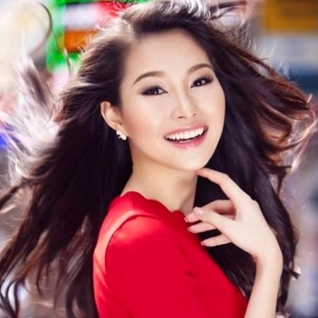 Hoa hậu Thu Thảo: Mái tóc dài óng ả là điều khiến tôi nổi bật trong làng giải trí 3