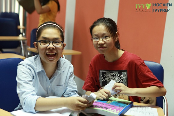 College & Career Forward &ndash; Định hướng, giải ph&aacute;p chọn ng&agrave;nh học tại Mỹ 1