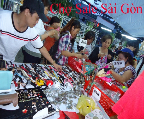 “Chợ Sale Sài Gòn” – Hãy đến ngay, quà tặng trao tay 16