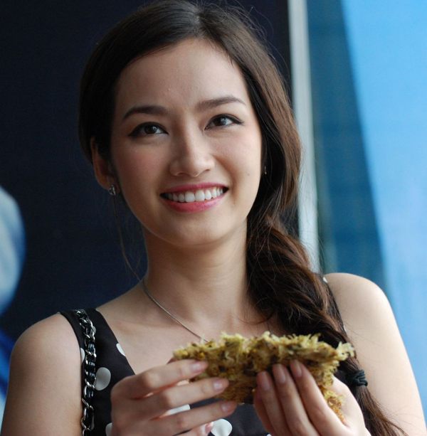MC Phan Anh và HH Trúc Diễm thử tài làm “chuyên gia” thảo mộc 6