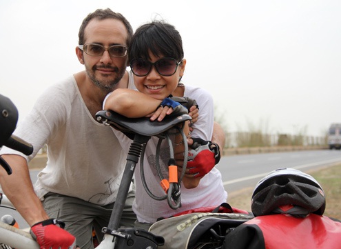 Cặp vợ chồng Kool Hunters đam mê khám phá Việt Nam bằng xe đạp 2