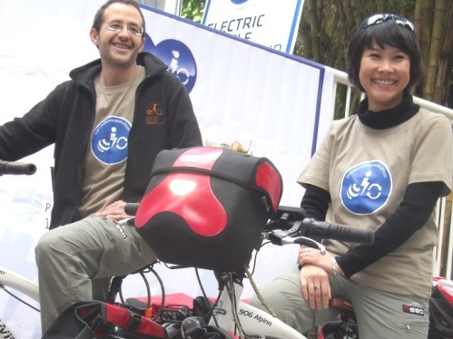 Cặp vợ chồng Kool Hunters đam mê khám phá Việt Nam bằng xe đạp 3