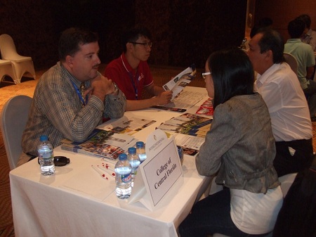 Triển lãm giáo dục Hoa Kỳ năm 2013