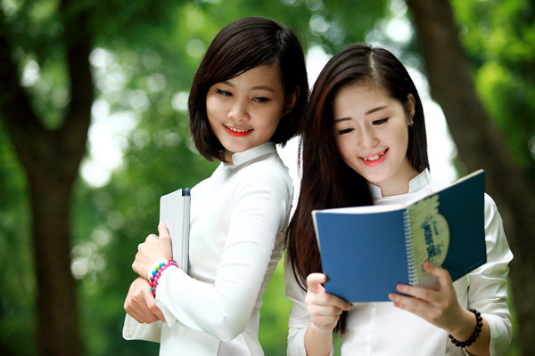 Giới trẻ Việt đang “bội thực giải trí - đói học tập”