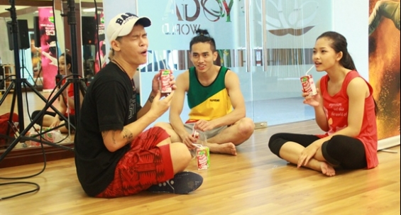 Thử Th&aacute;ch C&ugrave;ng Bước Nhảy 2013: &ldquo;Kh&ocirc;ng để thời gian tr&ocirc;i qua l&atilde;ng ph&iacute;&rdquo;  8