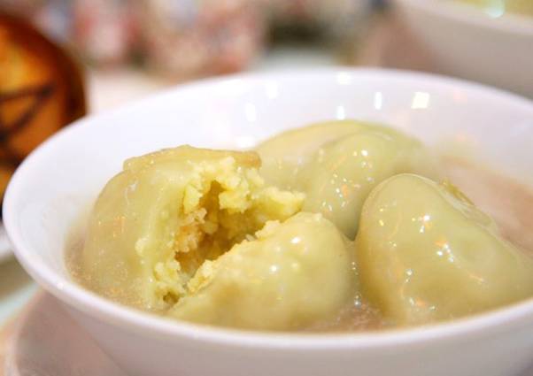 Cuối thu lang thang phố cổ, ăn “Bánh Trôi Tàu” 9