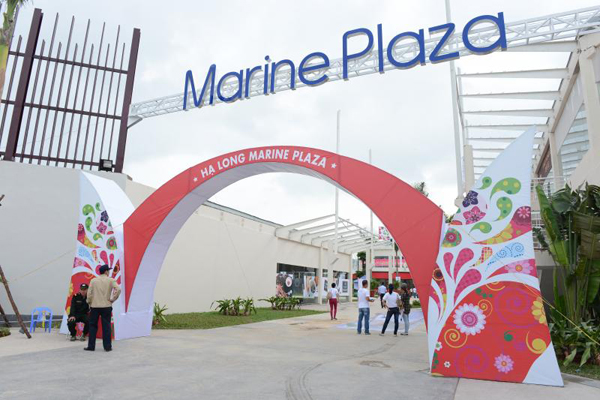 Cùng vui đêm Giáng sinh với Halong Marine Plaza