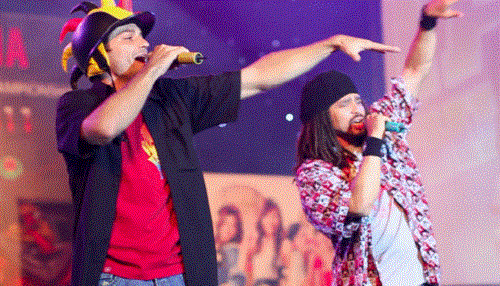 Midnight Circus - The greatest Tet party 7