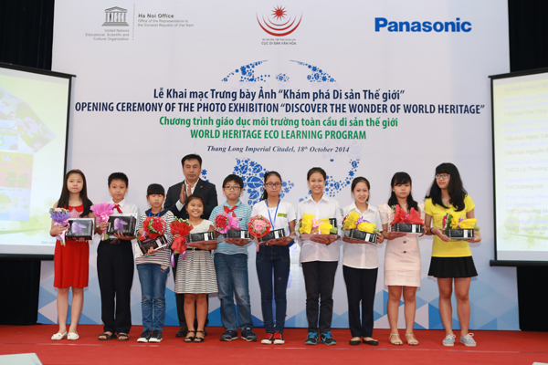 Trường THCS Phan Chu Trinh giành giải nhất chương trình "Qua ống kính trẻ thơ" 2014 3