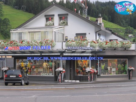 Hội thảo du học Thụy Sĩ, học bổng học viện HTMi 2