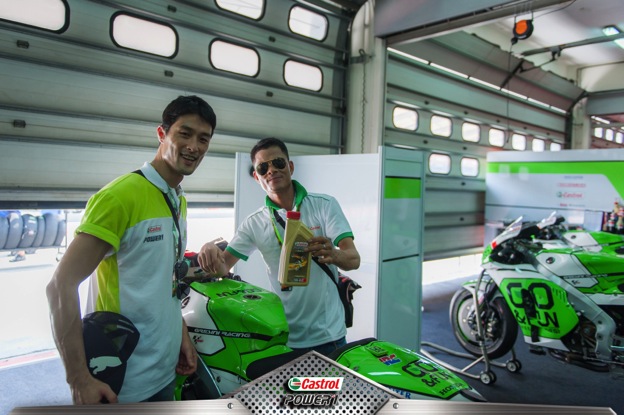 Johnny Trí Nguyễn cháy hết mình cùng MotoGP 2014 6