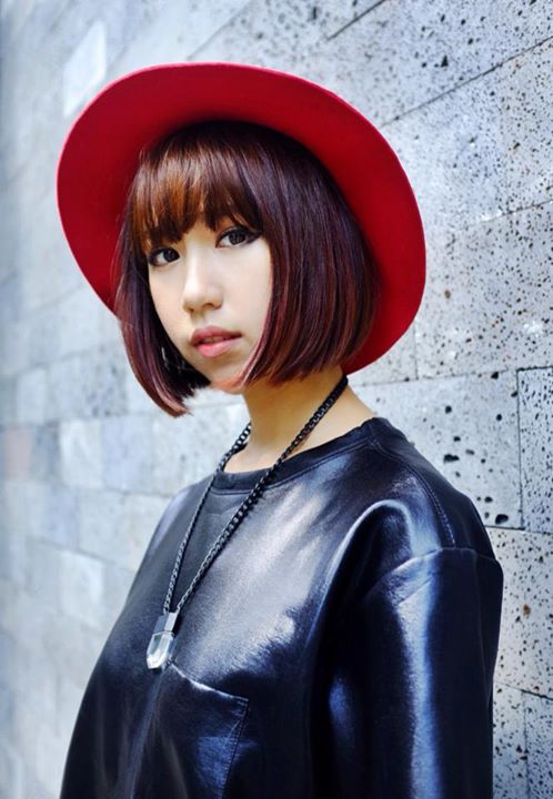 Min St.319 tiết lộ "&lsquo;bạn đồng h&agrave;nh" kh&oacute; thiếu khi ra phố 1