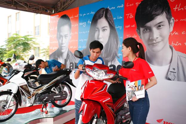 Honda Blade 110 – Mẫu xe cá tính dành cho giới trẻ Việt Honda Blade 110 – Mẫu xe cá tính dành cho giới trẻ Việt