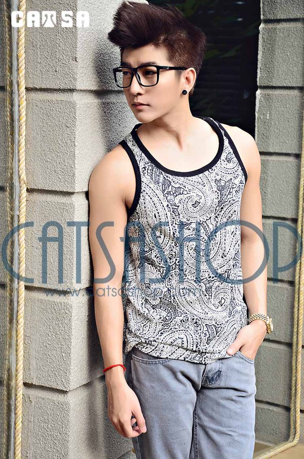 C&ugrave;ng Nam Hee chọn trang phục h&egrave; phong c&aacute;ch tại Catsashop 1