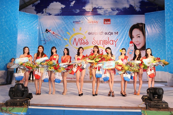 Minh Hằng làm giám khảo Miss Sunplay 2013 10