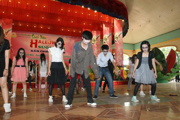 Địa điểm ấn tượng cho giới trẻ chơi m&ugrave;a lễ hội Halloween 1