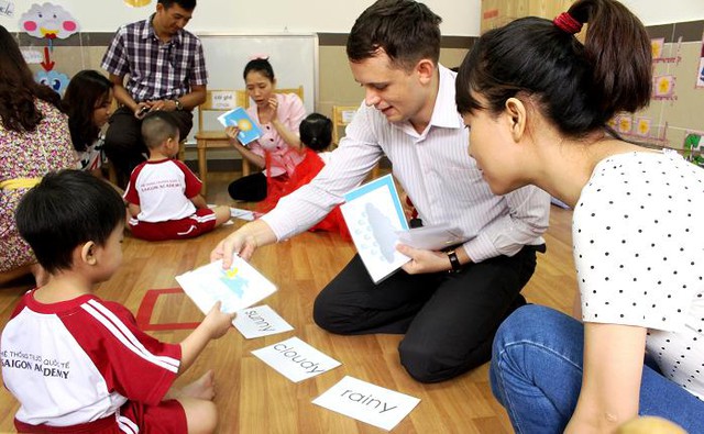 [Image: nuoi-duong-tri-thong-minh-som-cho-tre-mam-non.jpg]