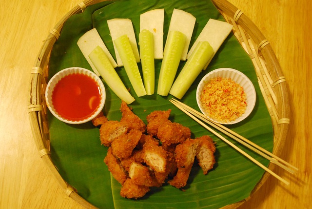 Lẩu riêu cua bắp bò nổi tiếng Sài Thành mở chi nhánh 2 11