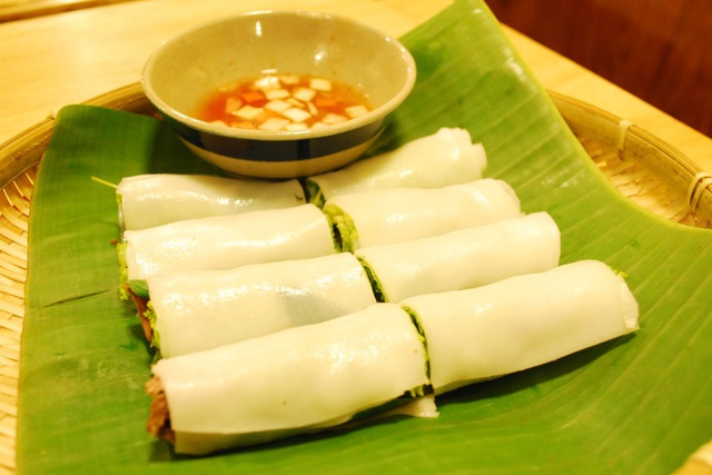 Lẩu riêu cua bắp bò nổi tiếng Sài Thành mở chi nhánh 2 12