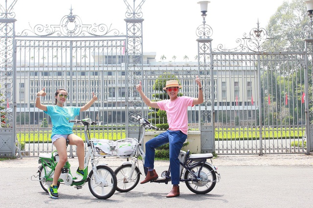 Sau Hà Nội, trào lưu đi xe đạp điện hút giới trẻ Sài Gòn 1