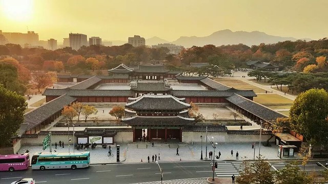 Khoảnh khắc lãng mạn của mùa thu xứ Hàn qua ảnh chụp từ điện thoại 1