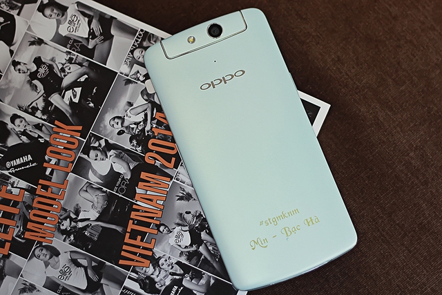 Min St.319 tiết lộ "&lsquo;bạn đồng h&agrave;nh" kh&oacute; thiếu khi ra phố 3