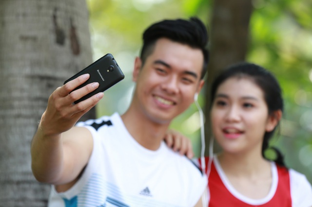 Lenovo A319: Smartphone cho “tín đồ” yêu nhạc 4