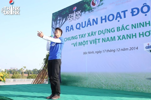 Theo chân Tạ Quang Thắng và Nhật Thủy trồng cây góp xanh Việt Nam 2