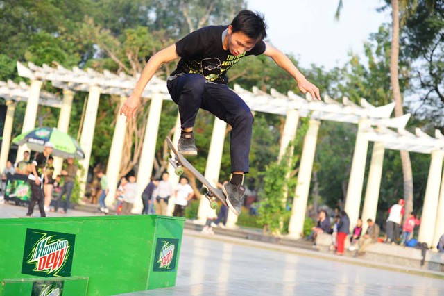 Giới trẻ Hà Nội "nóng" cùng skateboard 7