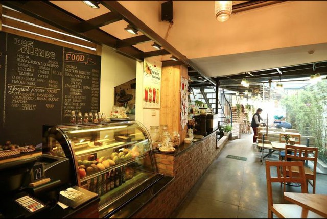 Khám phá quán café có thiết kế "lạ" giữa lòng Hà Nội 2