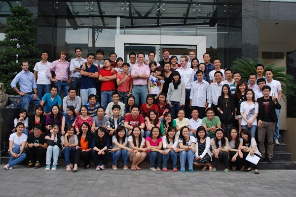 Mừng sinh nhật 1 năm - Lazada tặng qu&agrave; đến 200 triệu đồng 3