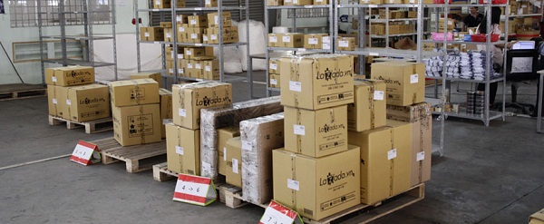 Mừng sinh nhật 1 năm - Lazada tặng qu&agrave; đến 200 triệu đồng 5