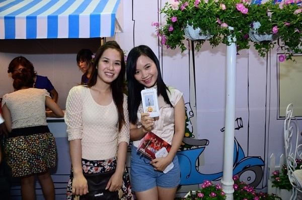 Giới trẻ đổ xô tìm mua SS Galaxy Note 2 Đài Loan 2 Giới trẻ đổ xô tìm mua SS Galaxy Note 2 Đài Loan 2