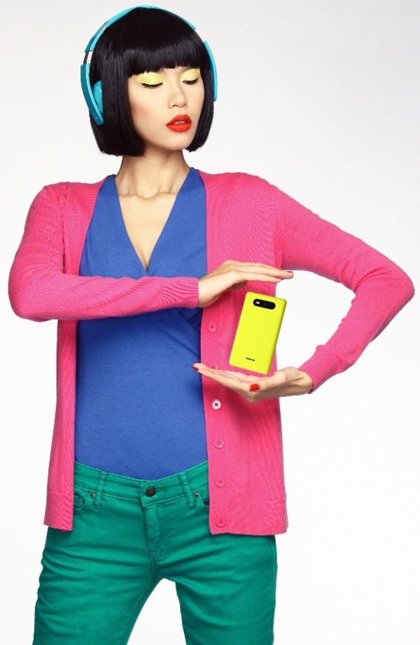 Bộ sưu tập color block cùng Lumia 820 2