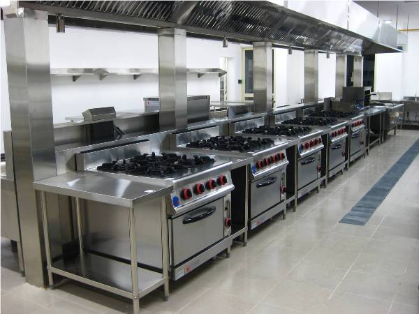 Ng&agrave;nh Quản trị Kh&aacute;ch sạn đang &ldquo;h&uacute;t kh&aacute;ch&rdquo; 4