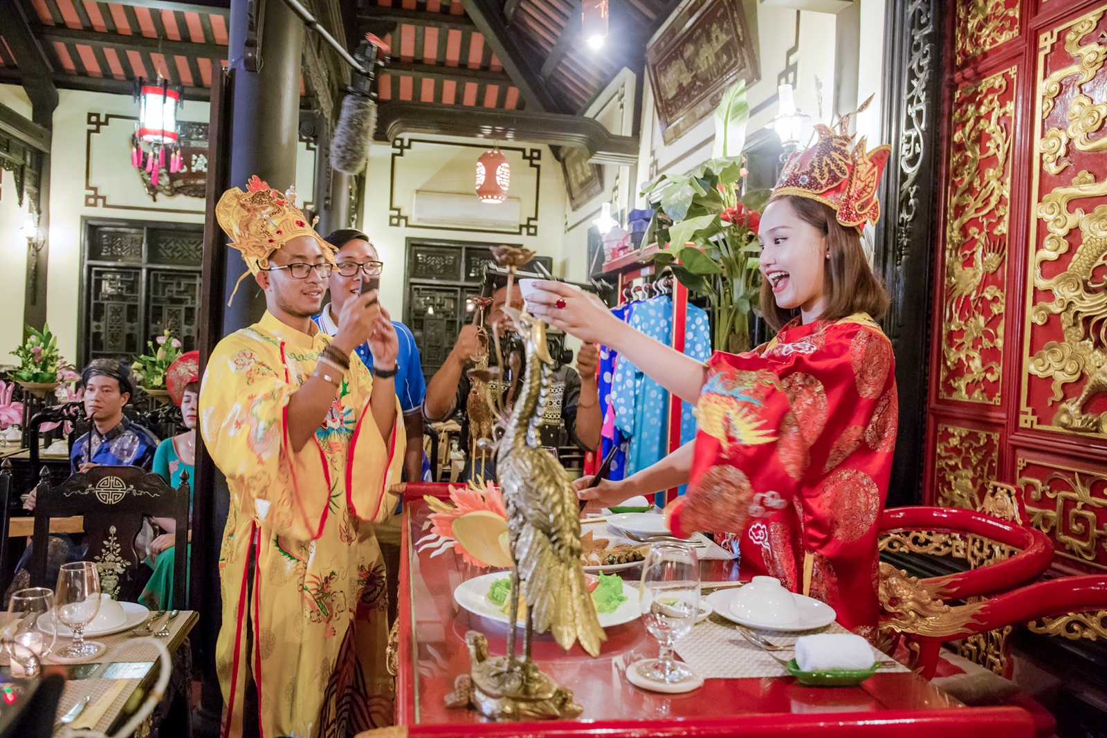 &ldquo;B&agrave; nội&rdquo; Miu L&ecirc; chia sẻ b&iacute; quyết du lịch &ldquo;10 điểm&rdquo; m&agrave; vẫn si&ecirc;u tiết kiệm - Ảnh 2.