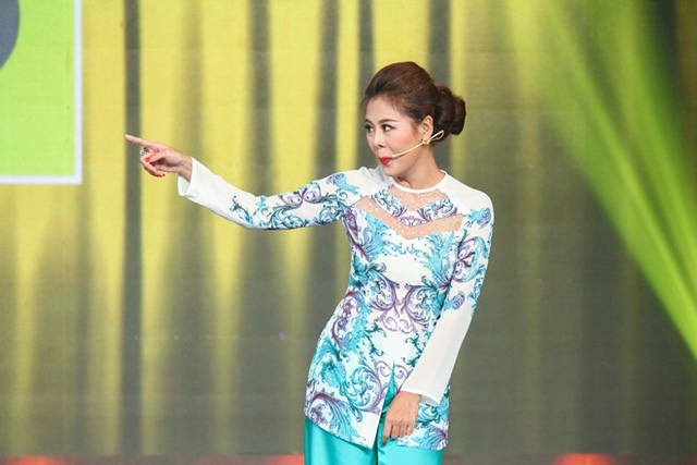 Chương tr&igrave;nh h&agrave;i kịch cực hot Cười xuy&ecirc;n Việt đến Đầm Sen - Tết 2016 - Ảnh 2.