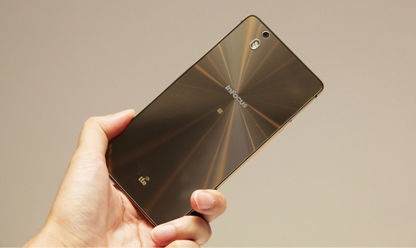Top smartphone gi&aacute; hơn 3 triệu h&uacute;t kh&aacute;ch sau tết - Ảnh 4.